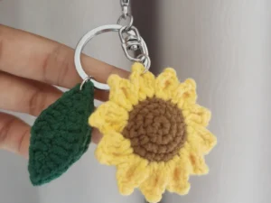 Crochet Sunflower Keychain PATTERN, Amigurumi Sunflower PATTERN