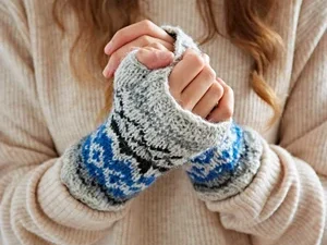 Woollen Fairisle Handwarmer Gloves – Autumn/Winter Warmers – Stocking Fillers – Matching Socks and Handwarmers – Fair Trade – Fingerless