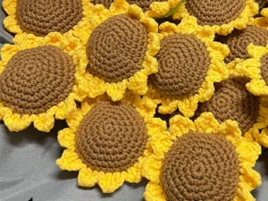 Handmade Crochet Rose Flowers Sunflower 3D Knitted Applique Embellishment Gift