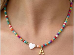 Dainty Initial Necklaces for Women Girls Colorful Beaded Necklaces for Teen Handmade Personalized A-Z Gifts for Teen with Heart Shaped Shells Jewelry Gift