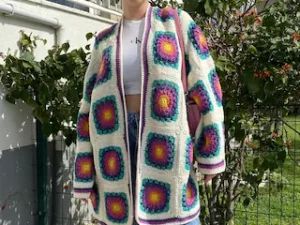 Colorful Granny Square Crochet Cardigan – Boho Chic Patchwork Sweater