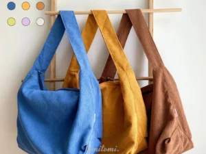 Cute Retro Corduroy Tote Bag with Adjustable Strap and Zipper | Multiple Colors